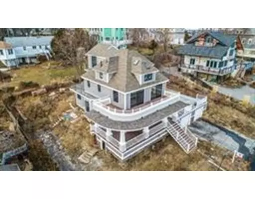 Hull, MA 02045,58 Vautrinot Ave