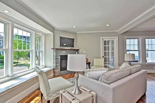 Arlington, MA 02474,52-54 Webster St #1