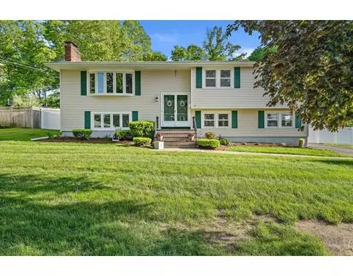 45 Evergreen Ave, Braintree, MA 02184