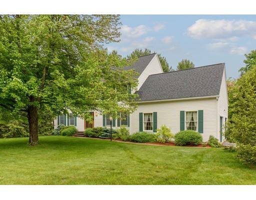 2 Coachman Lane, Methuen, MA 01844