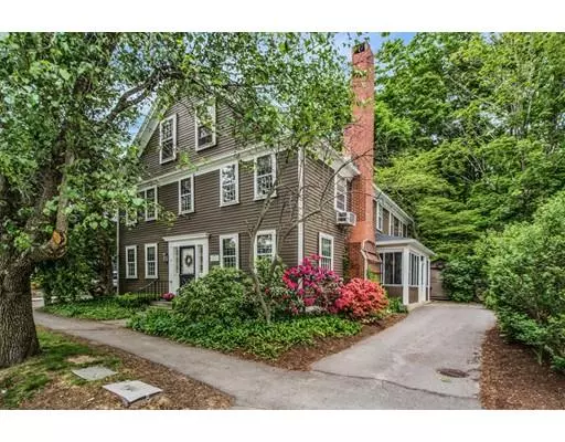 29 Lexington Rd, Concord, MA 01742