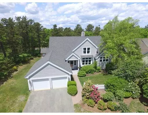 8 Forest Edge, Plymouth, MA 02360