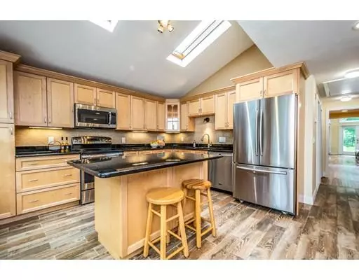 Stow, MA 01775,205 Barton Rd