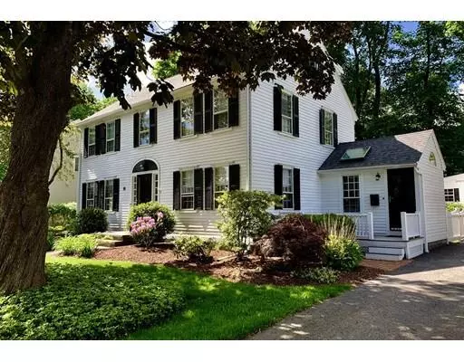 Wellesley, MA 02481,22 Pilgrim Road