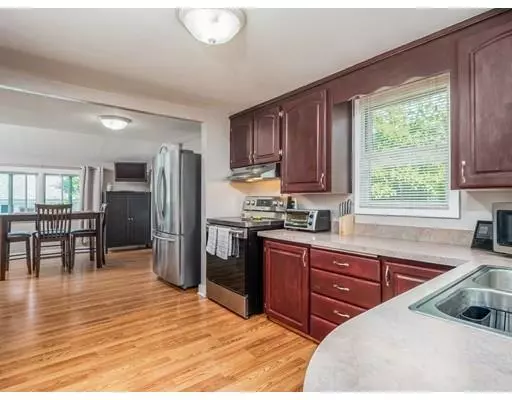 Methuen, MA 01844,14 Meadowbrook