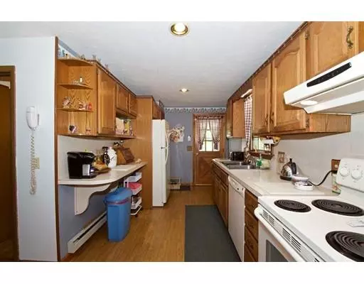 Spencer, MA 01562,3 Pioneer Valley Dr