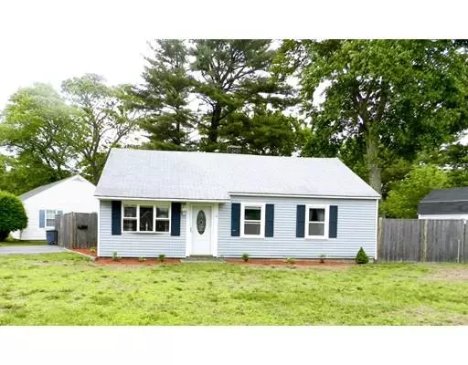 4 Woodbine Rd, Stoughton, MA 02072