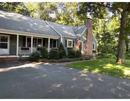 517 Central St, Stoughton, MA 02072