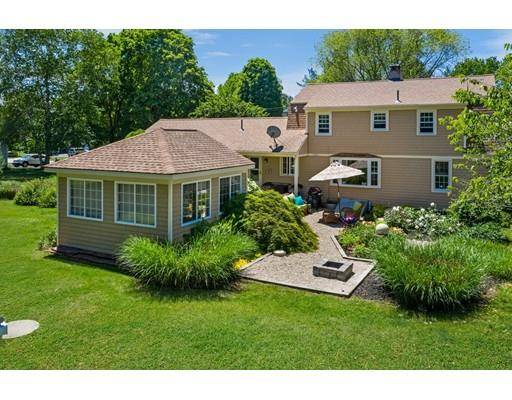 Seekonk, MA 02771,59 Talbot Way