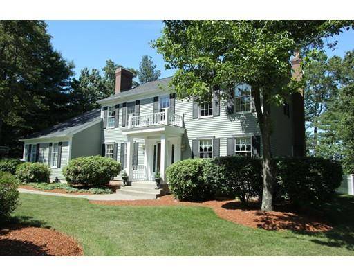 24 Dover Cir, Franklin, MA 02038