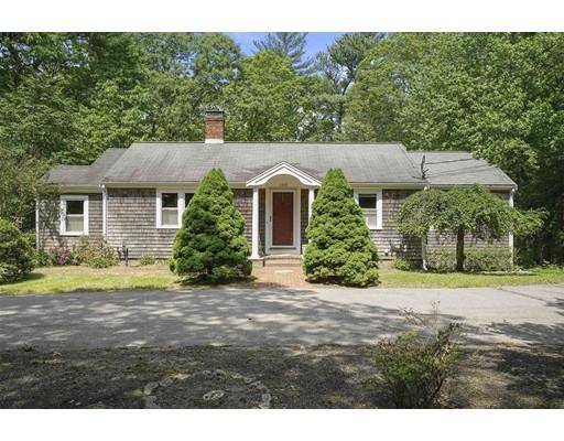 160 Laurel St, Duxbury, MA 02332