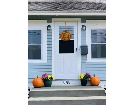 Agawam, MA 01001,959 Main St