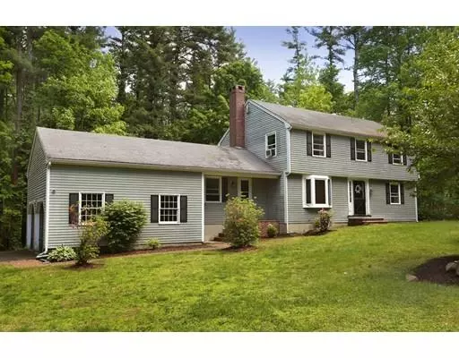 44 Curtis Rd, Boxford, MA 01921