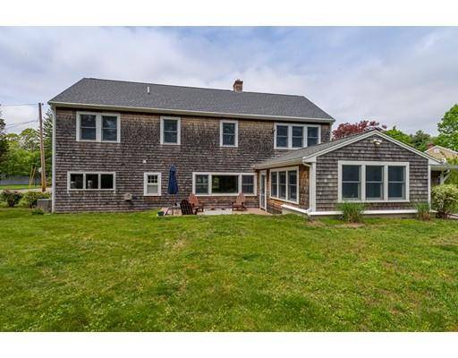 Hingham, MA 02043,12 Independence Ln