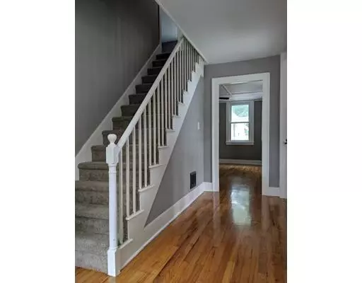 Montague, MA 01376,389 Montague City Rd