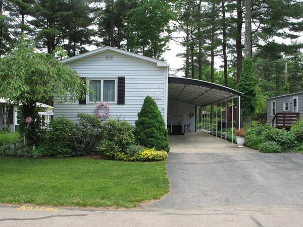 26 Woodchip Square, North Attleboro, MA 02760