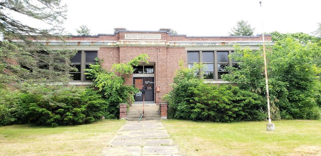 Athol, MA 01331,245 Silver Lake St