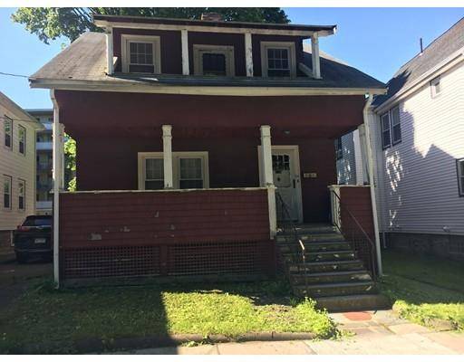 24 Wigglesworth St, Malden, MA 02148