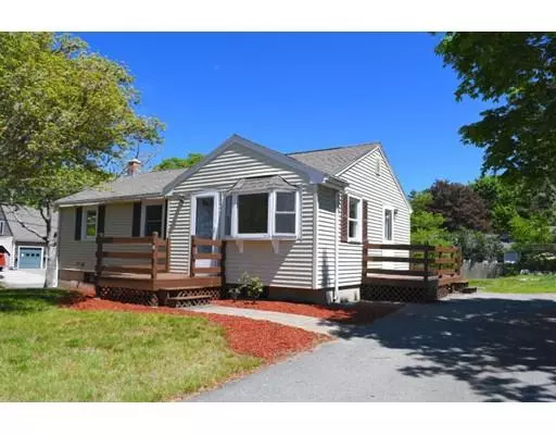 14 Marilyn Road, Bourne, MA 02533