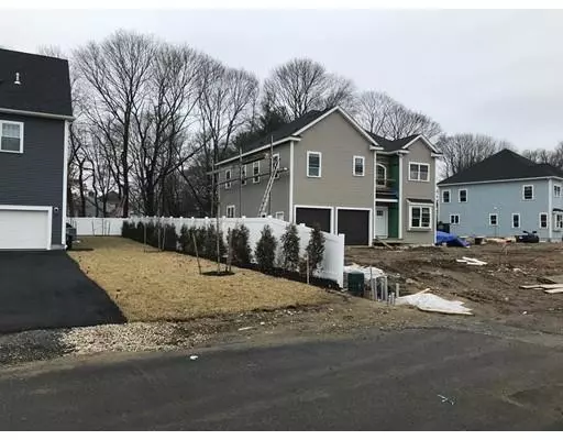 Lynnfield, MA 01940,3 Zepaj Lane