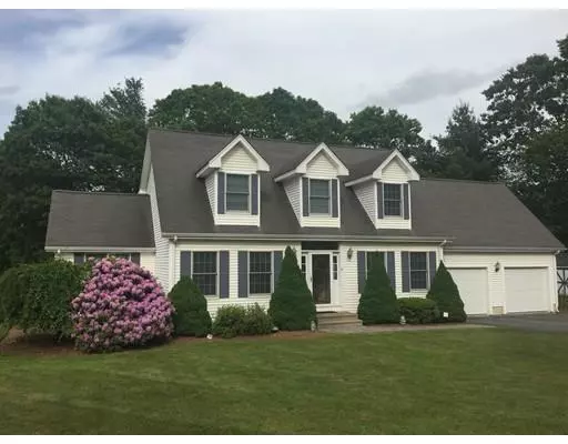 75 Ridge Rd, Raynham, MA 02767