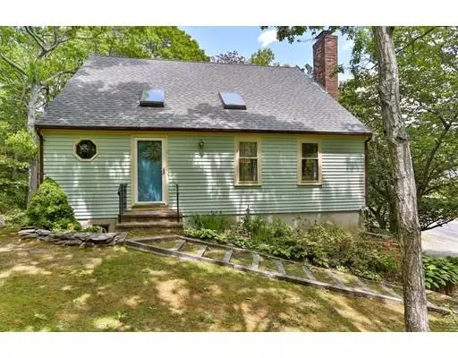 6 Erb Dr, Dennis, MA 02638