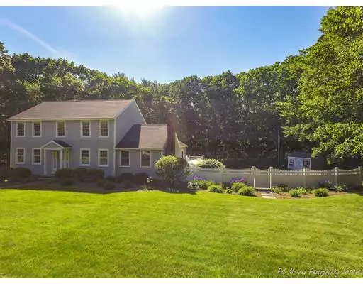 10 Franklin Rd, Boxford, MA 01921