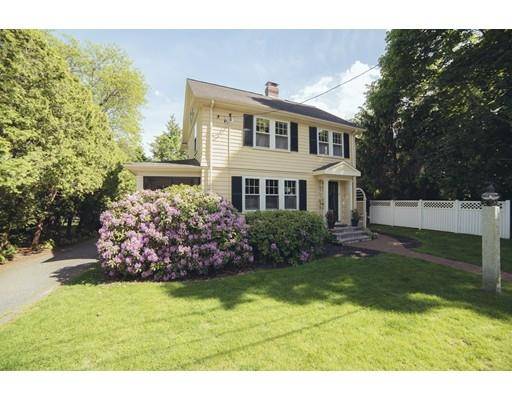 8 Rowland Ave, Lexington, MA 02421