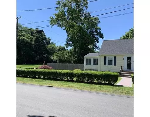 Walpole, MA 02081,35 Hanson Ave