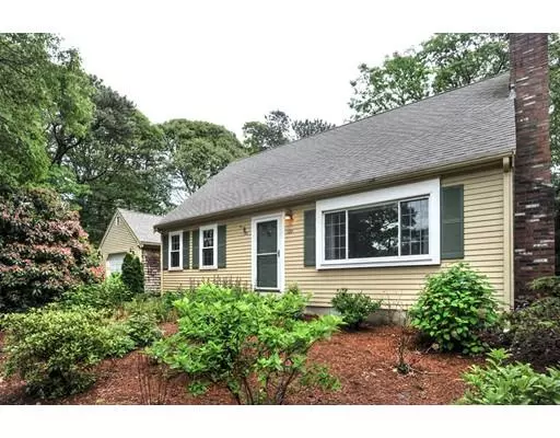 Barnstable, MA 02632,100 Liam Ln