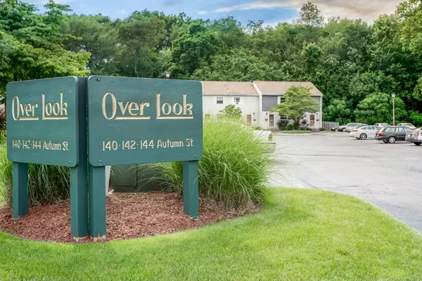 142 Autumn St #I, Agawam, MA 01001