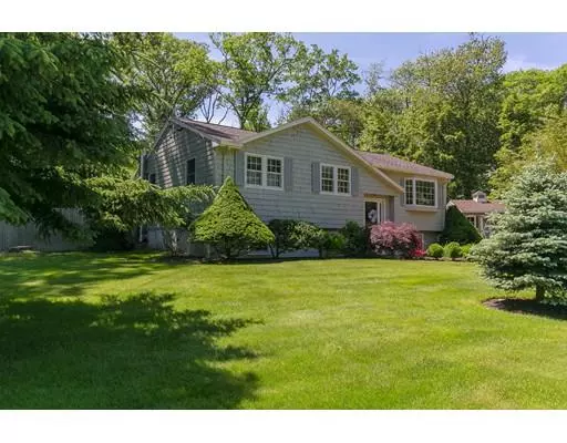 47 Tower Farm Rd, Billerica, MA 01821