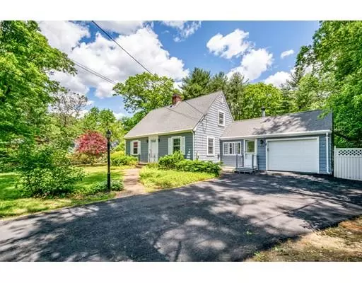 560 Common St, Walpole, MA 02081