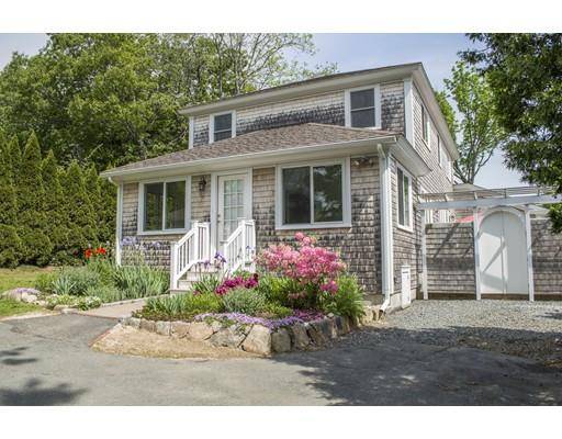 9 Landmark Ln, Rockport, MA 01966