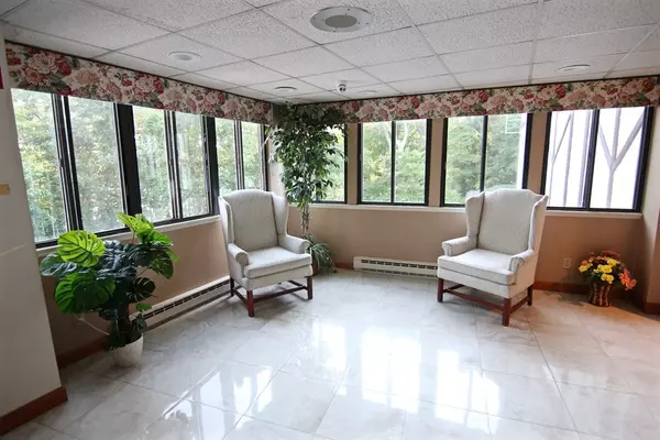 Saugus, MA 01906,9 Broadway #222