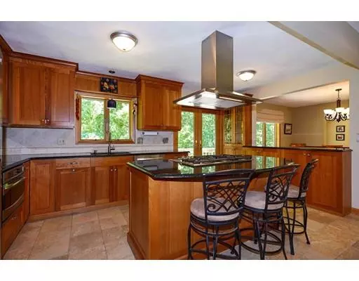 Carlisle, MA 01741,620 Lowell St