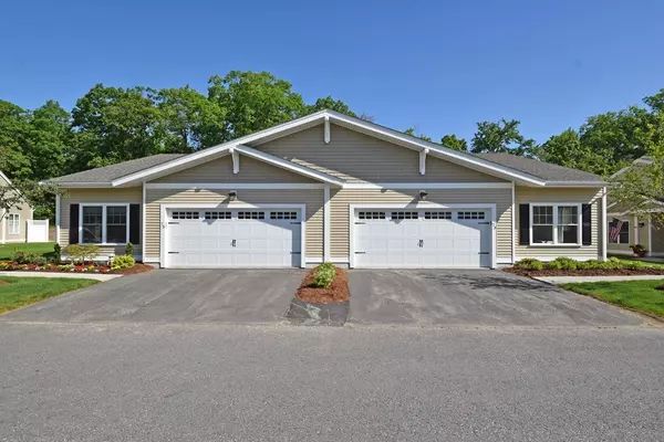 73 Rogerson Xing #73, Uxbridge, MA 01569