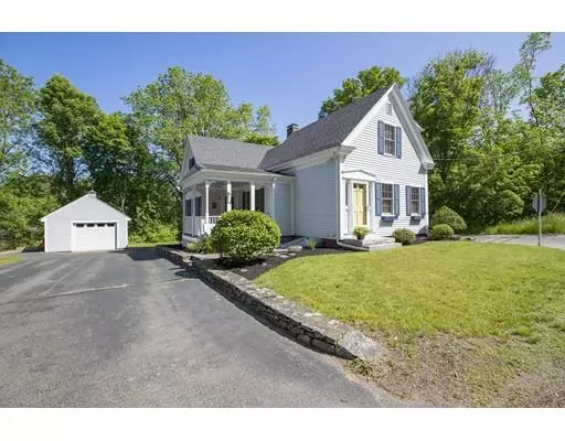 132 Union St, East Bridgewater, MA 02333