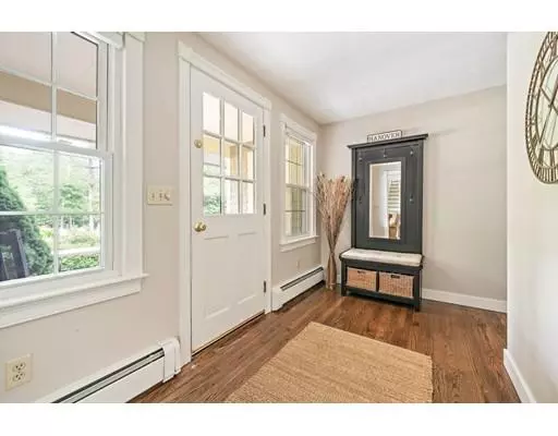 Hanover, MA 02339,617 King St