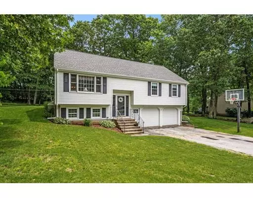 6 Wasilla Drive, Leicester, MA 01542