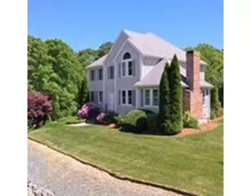 9 Weatherdeck Drive, Bourne, MA 02532