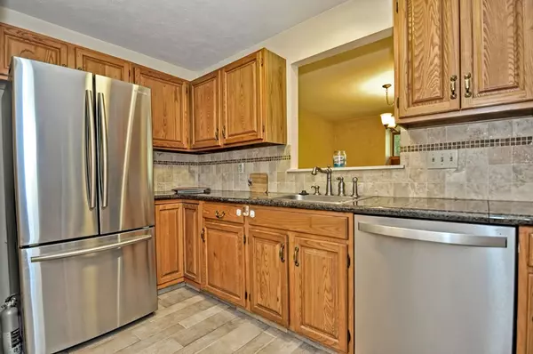 Milford, MA 01757,18 Country Club Lane #B