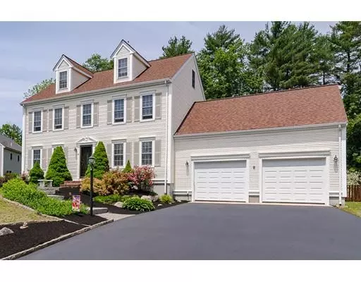 21 Winter Circle, Rockland, MA 02370