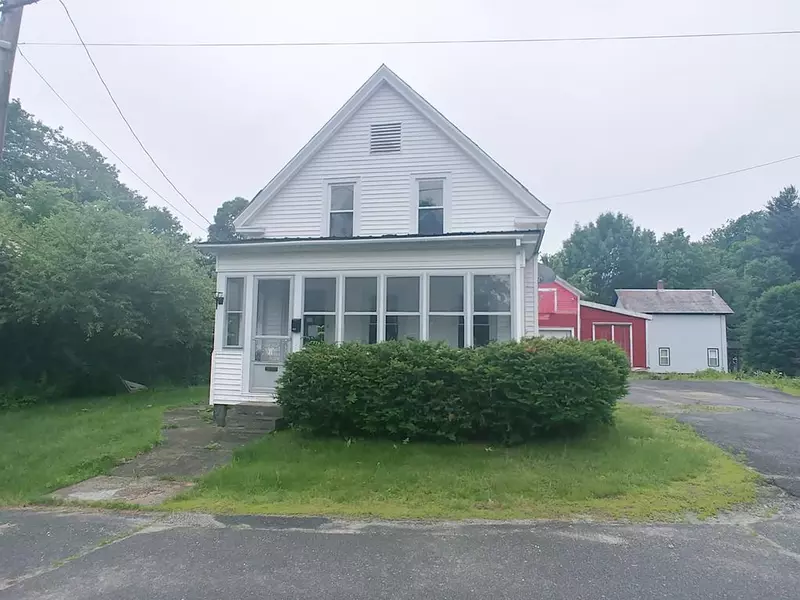 5 Wellington St, Shelburne, MA 01370