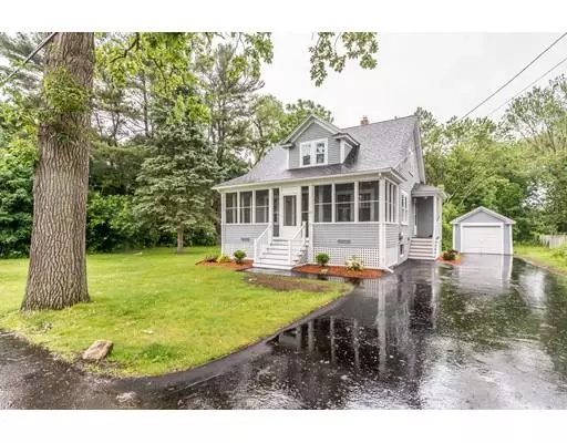 121 Chapman St, Dracut, MA 01826