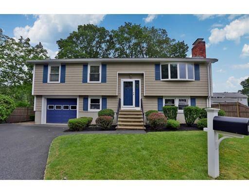 129 Hanscom Ave, Reading, MA 01867