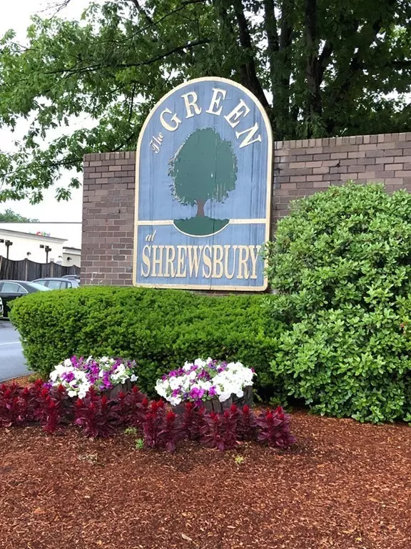 20 Shrewsbury Green Dr. #B, Shrewsbury, MA 01545