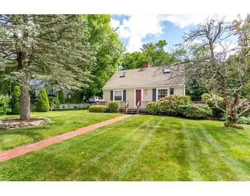 120 Thayer Ave, East Bridgewater, MA 02333