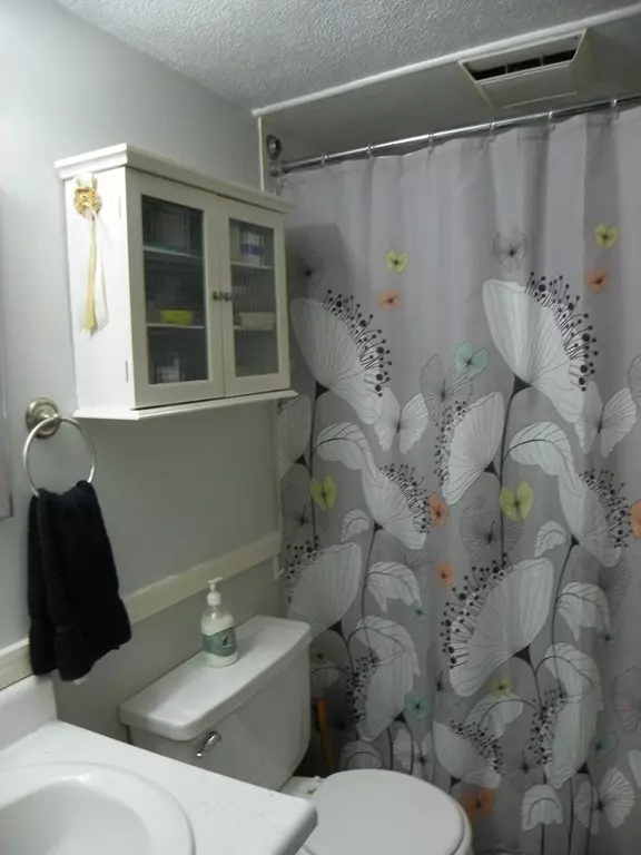 Boxborough, MA 01719,276 Codman Hill #6-A