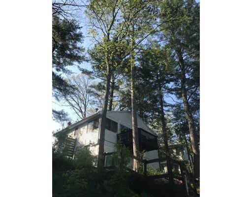 17 Oak Rd, Middleton, MA 01949